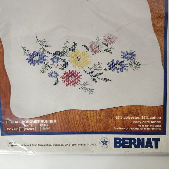 Vtg 1989 Bernat Stamped Table Runner Floral Bouquet Stamped Cross Stitch 15x45" - Picture 2 of 3